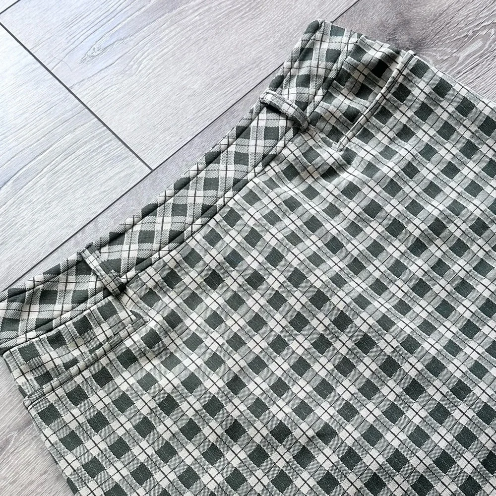 BCBGMAXAZRIA Vintage Plaid Mini Skirt